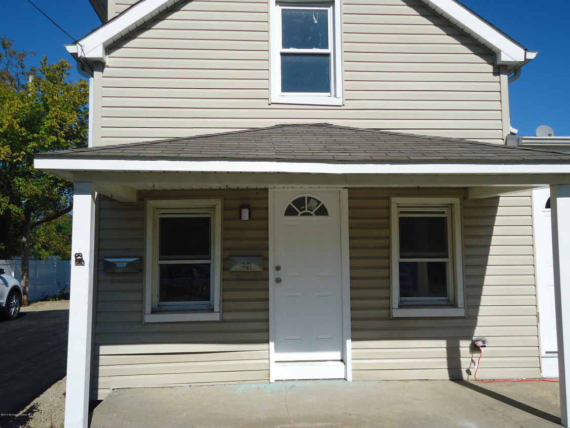 Primary Photo - 113 Hibernia Ave
