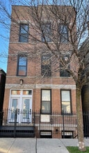 Building Photo - 1241 N Bosworth Ave