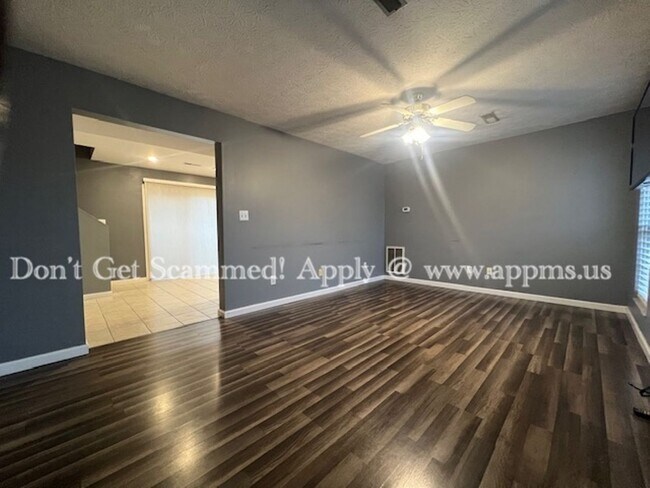 Photo - Location!!!! House