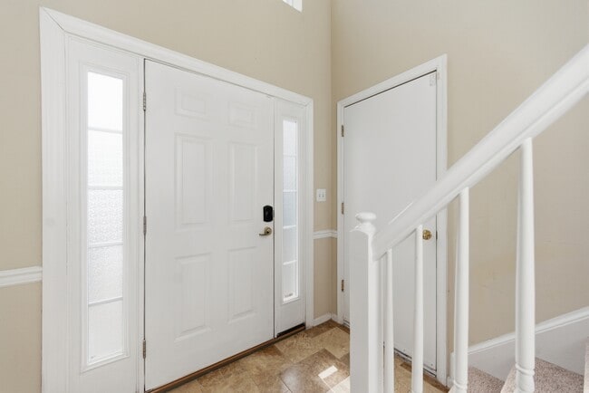 Foto del edificio - 5456 Summer Crescent