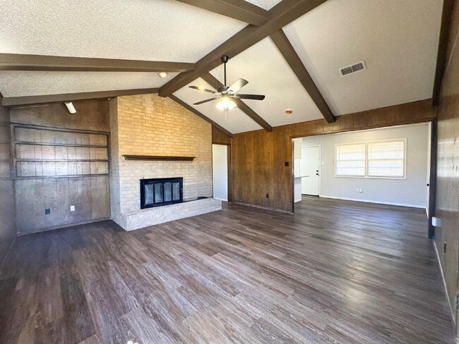 Foto del edificio - 3621 54th St