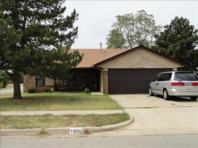 Building Photo - 1800 Schooner Dr