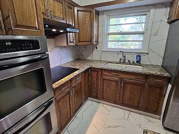 Building Photo - 681 Aldrich Rd