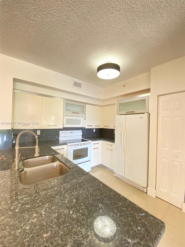 Foto del edificio - 2440 E Preserve Way