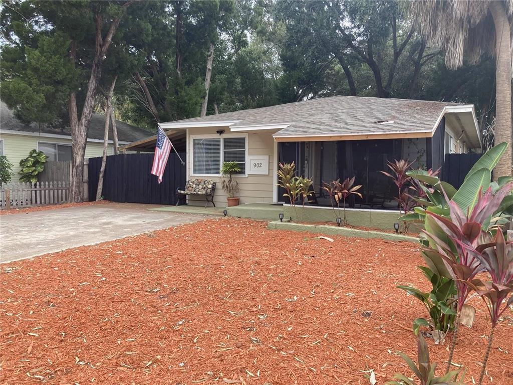 Foto principal - 902 Beltrees St