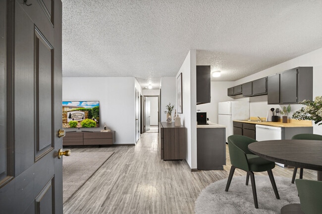 Building Photo - Sherwood Pointe