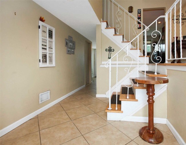 Foto del edificio - 2715 Clubhouse Rd