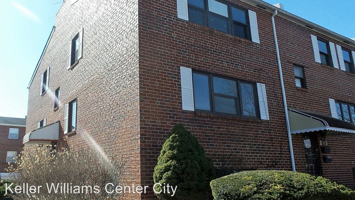 Foto principal - 7010 Lark Pl