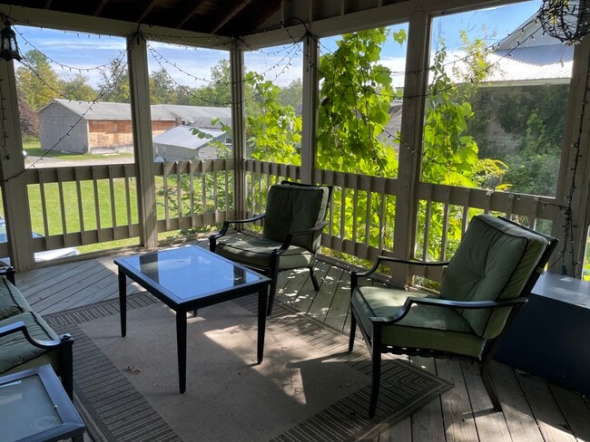 Foto del edificio - 5 Seekonk Rd