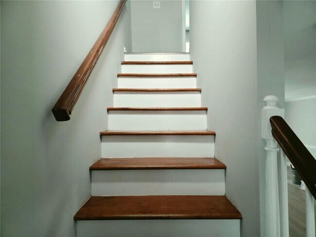 Foto del edificio - 1221 Oak Forest Ct SW