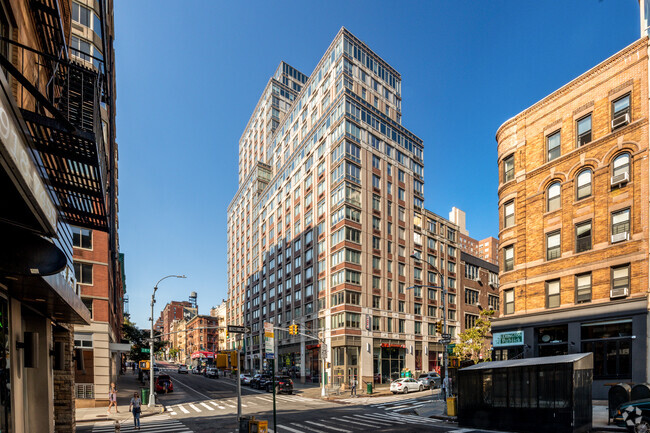 Foto del edificio - Carnegie Hill Place