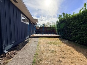 Building Photo - 5013 N 19th St