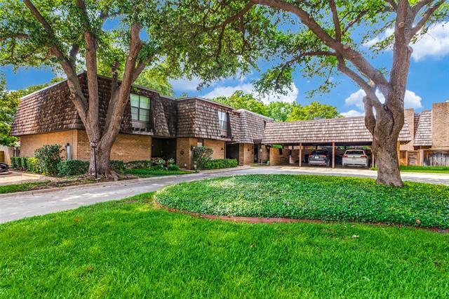 Building Photo - 3028 Hulen Ct