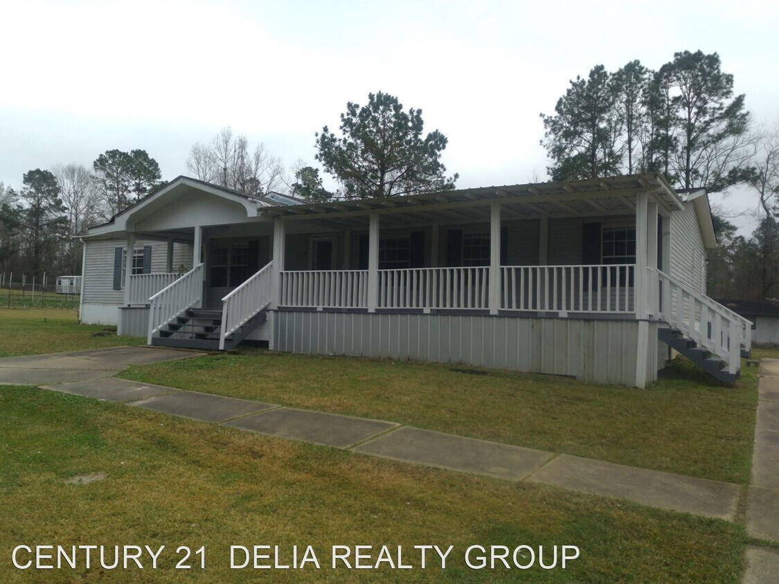 3 br, 2 bath House 334 Rogers Loop House for Rent in Leesville, LA