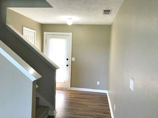 Foto del edificio - 2855 O'Hunter Ave