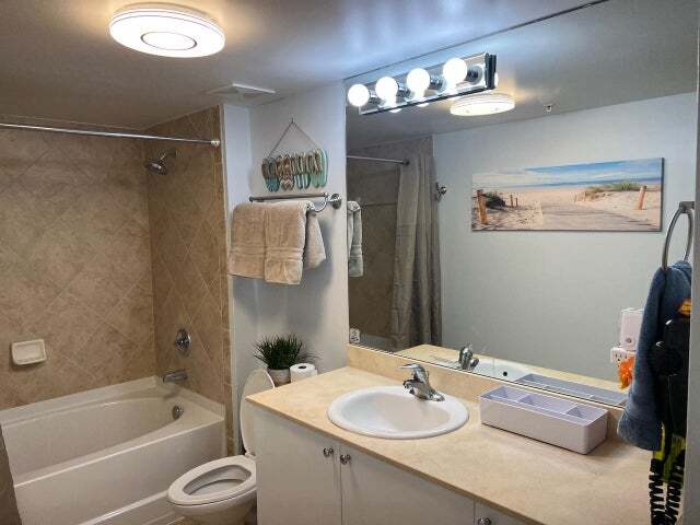 Foto del edificio - 600 S Dixie Hwy