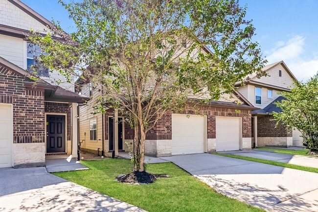 Building Photo - 12128 Pia Drive