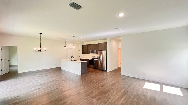 Foto del edificio - BRAND NEW 4 BD/2BA Home in Beautiful Palm ...