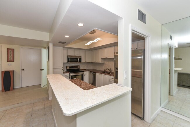 Building Photo - 11811 Ave of the PGA