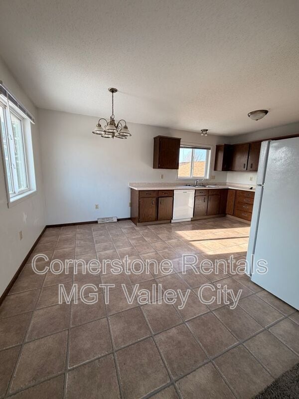 Foto del edificio - 1063 5th Ave NW