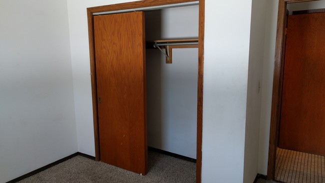 Bedroom Closet - 1128 Geele Ave