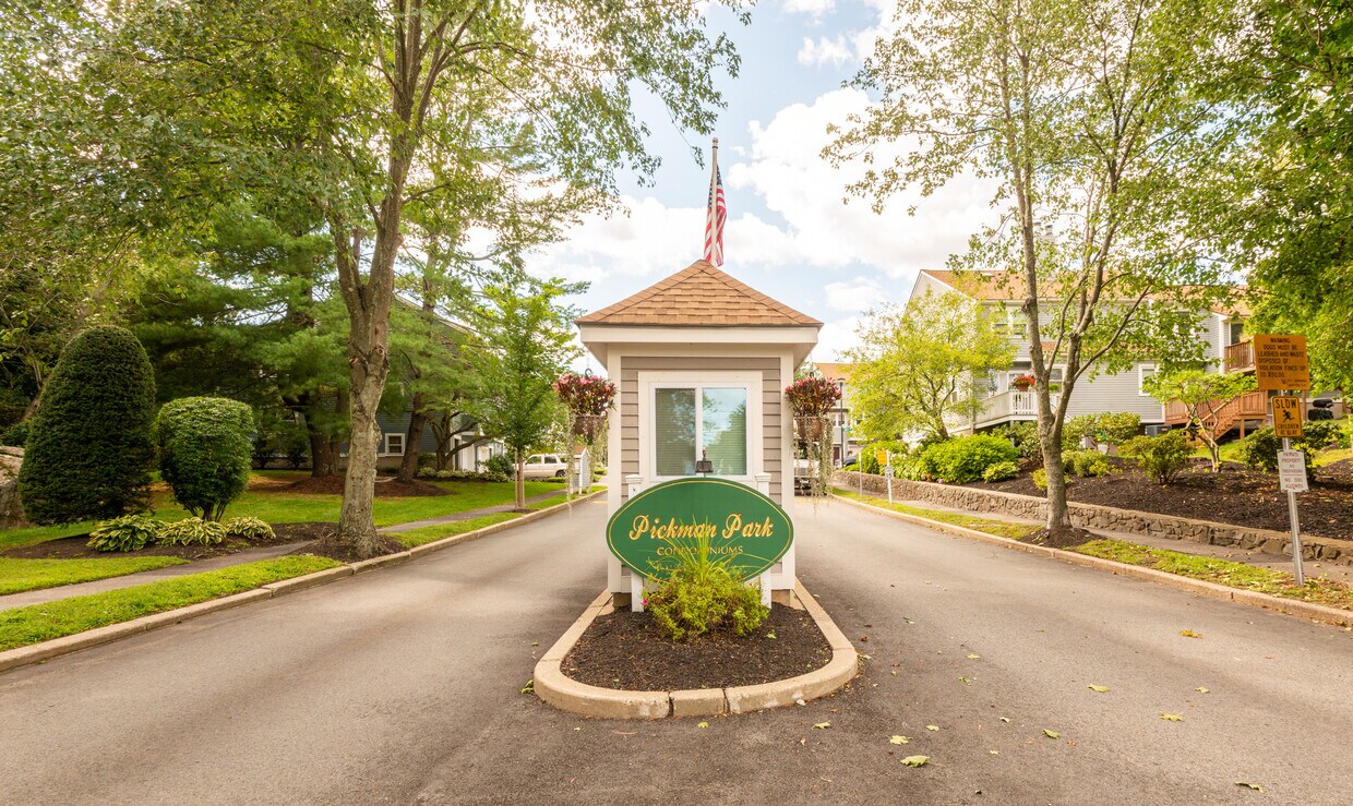 3 Dewey Dr, Salem, MA 01970 Townhome Rentals in Salem MA