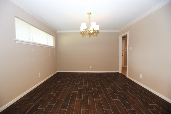 Foto del edificio - 7802 Valley View Ln