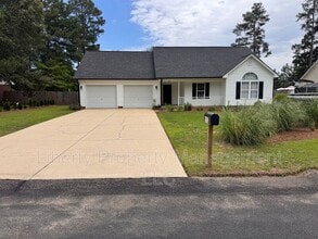 Building Photo - 1517 Clan Campbell Dr