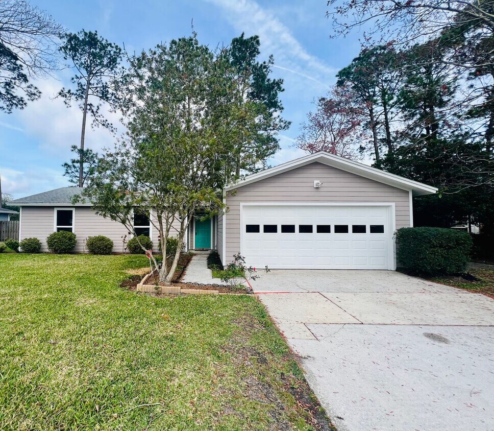 3365 Laurel Grove N, Jacksonville, FL 32223 House Rental in