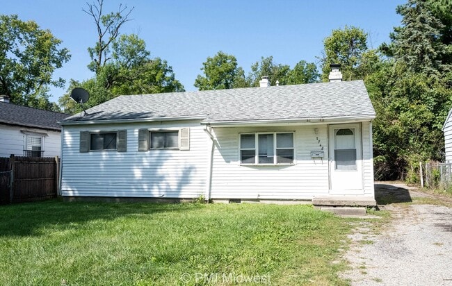 Foto del edificio - 3748 N Hawthorne Ln