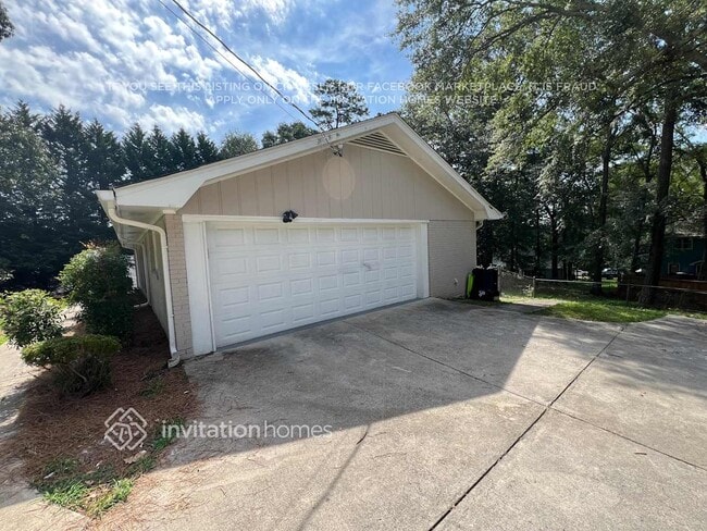 Foto del edificio - 2907 Barcelona Way