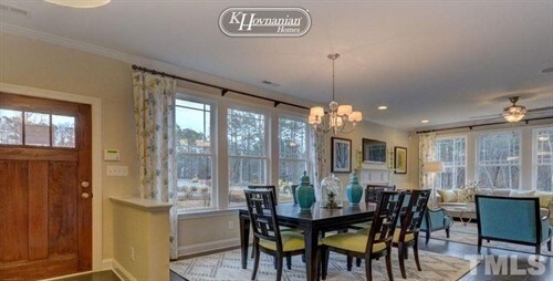 Building Photo - Townhome End,Attached - Chapel Hill, NC