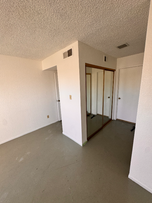 Foto del edificio - 4730 W Northern Ave