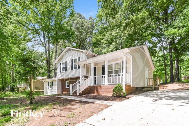Building Photo - 5721 Trotters Ridge Rd