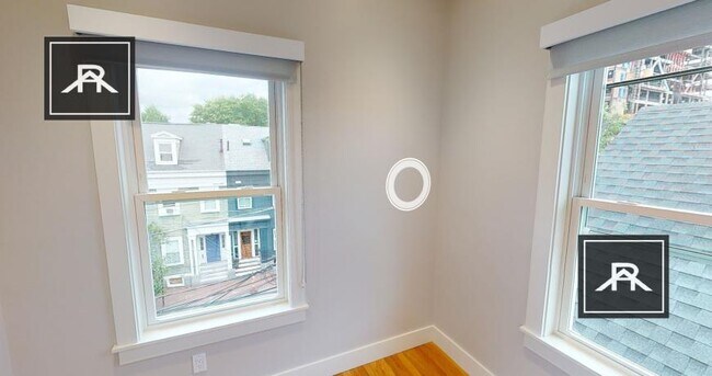 Building Photo - 3 bedroom in Cambridge MA 02141