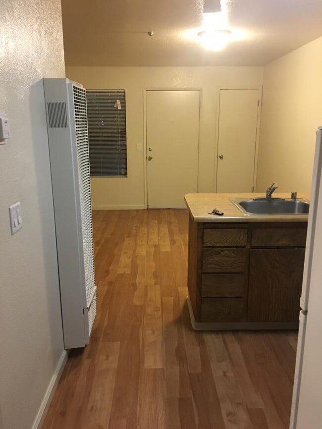 Building Photo - 1 bedroom in Rohnert Park CA 94928