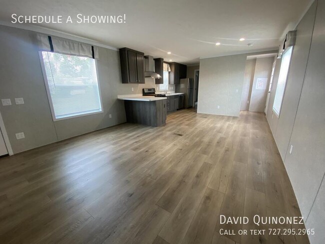 Building Photo - 514 Murray-