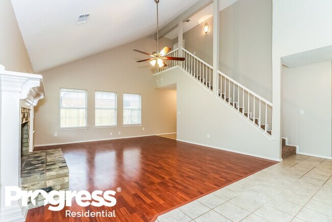 Foto del edificio - 1518 Stratford Dr