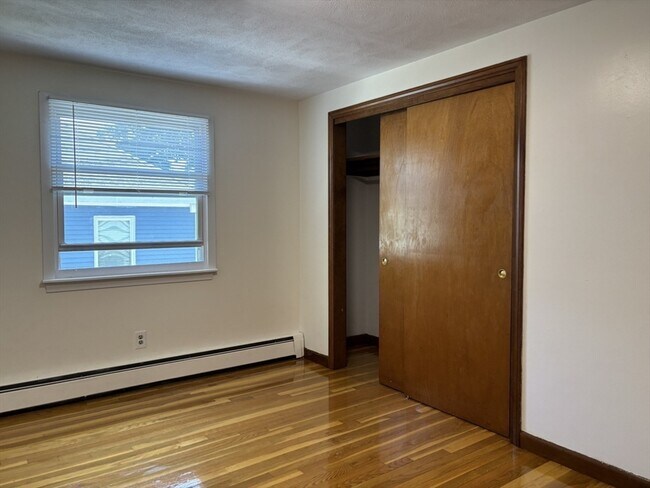 Foto del edificio - 363 Linwood Ave