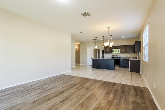 Foto del edificio - 6873 S Blue Hills Dr