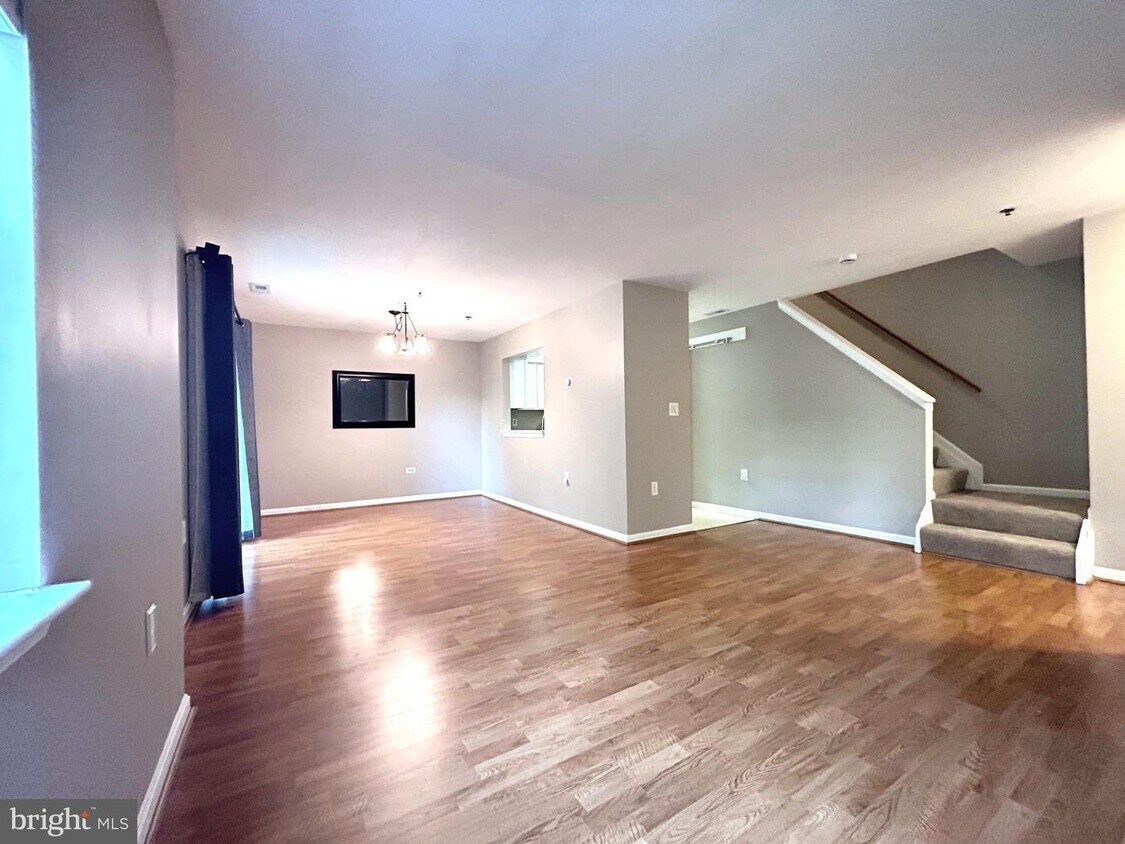 564 McManus Way Unit C2564, Towson, MD 21286 Room for Rent in Towson