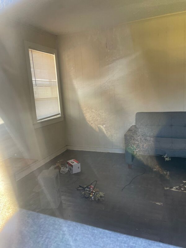 Foto del edificio - 155 Dewitt Ave