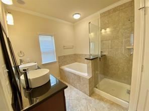 Building Photo - 20421 Stonebridge Terrace Dr