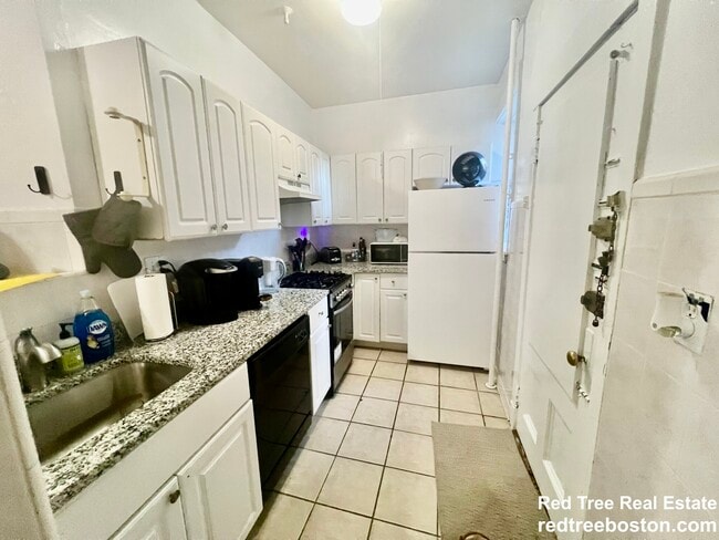 Foto del edificio - 322 St Paul St