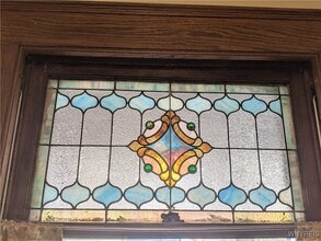 Building Photo - 366 Ashland Ave