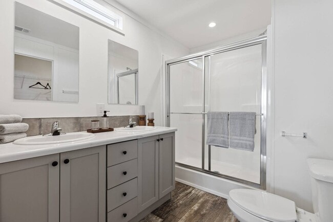 Building Photo - 145 Corbans Wy