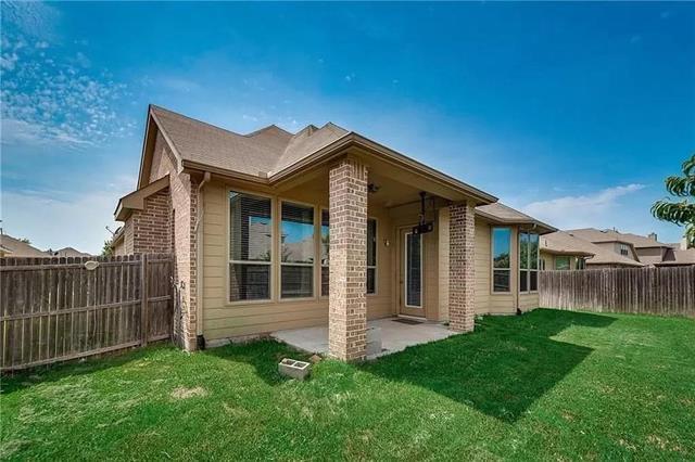 Building Photo - 914 Mangrove Dr