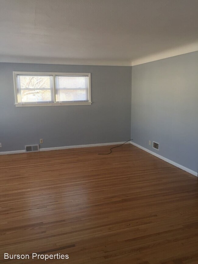 Foto del edificio - 3 br, 1 bath House - 3315 McNair Dr N