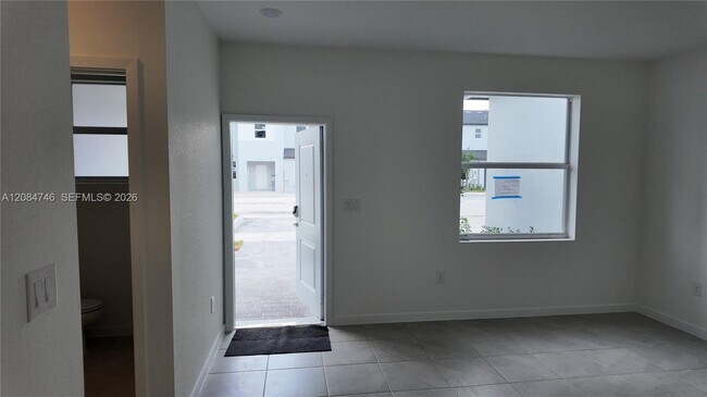 Foto del edificio - 11052 SW 230th Terrace
