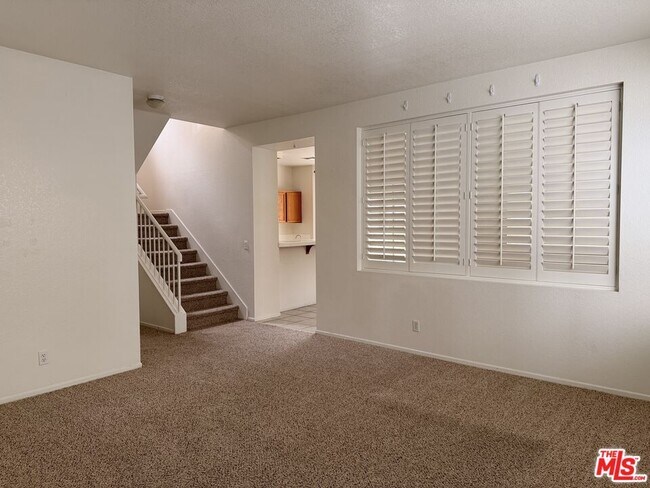 Foto del edificio - 7821 Emery Pl